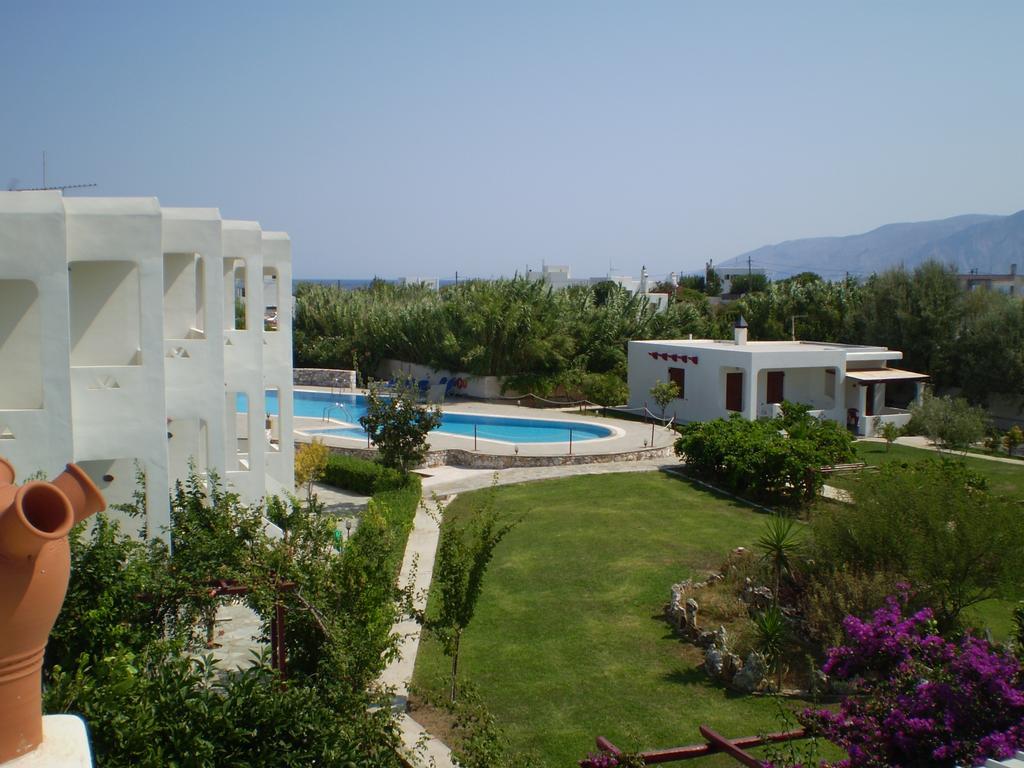 Hotel Angela Skyros Bagian luar foto