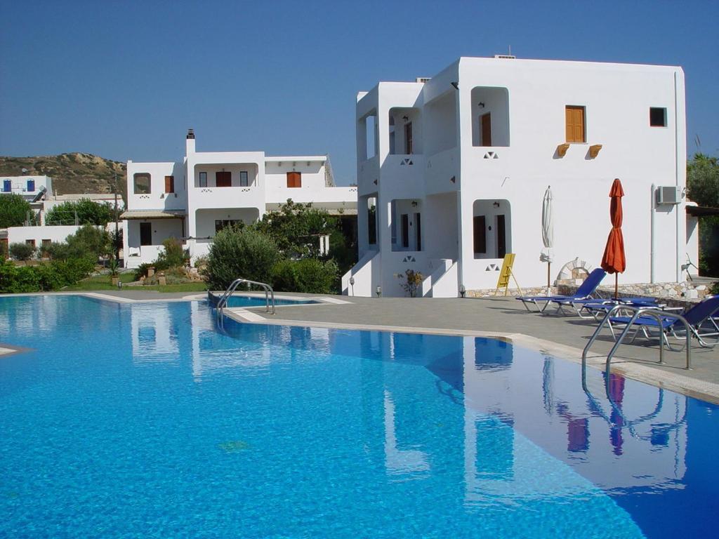 Hotel Angela Skyros Bagian luar foto