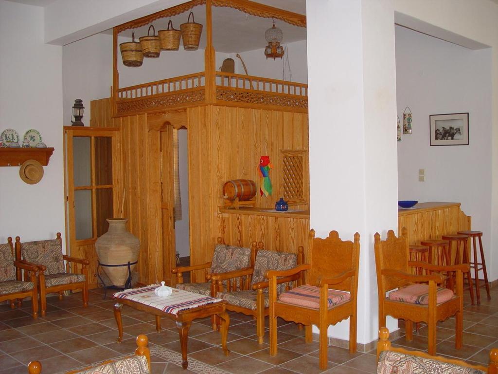 Hotel Angela Skyros Bagian luar foto